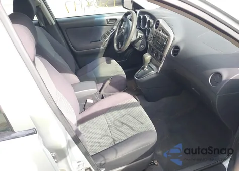 2005 Toyota Matrix z USA, uszkodzony, nr VIN 2T1KR32EX5C466217